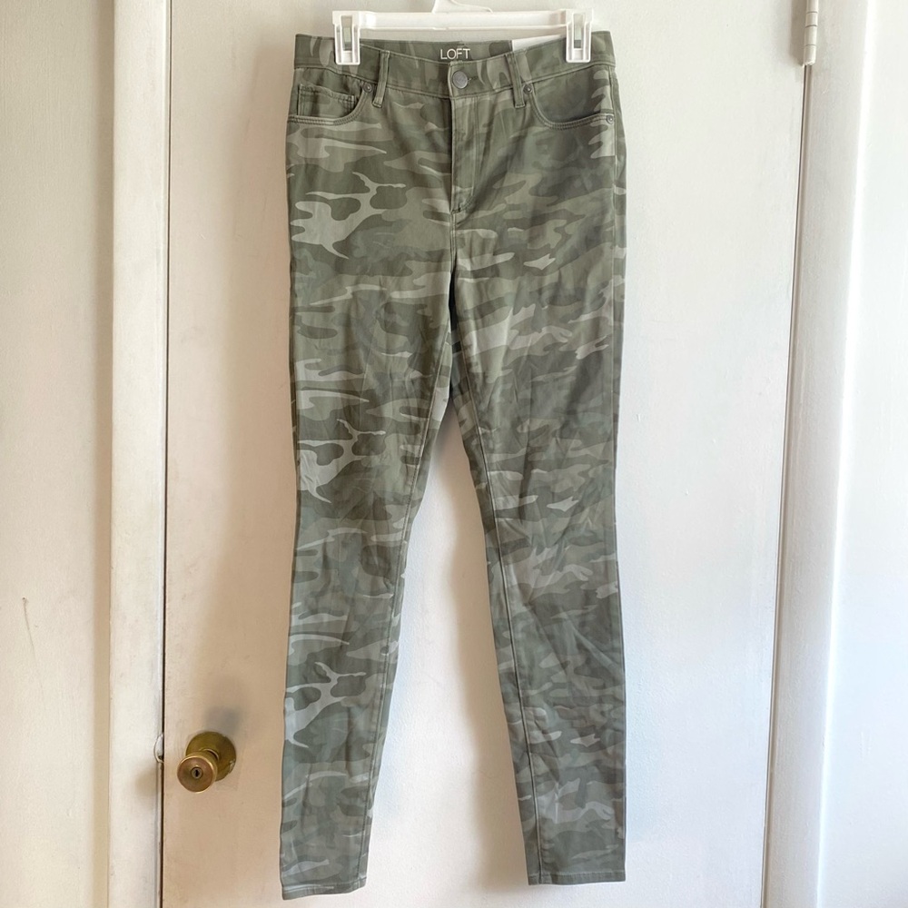 Loft Outlet Army Camo Legging Pants Size 4